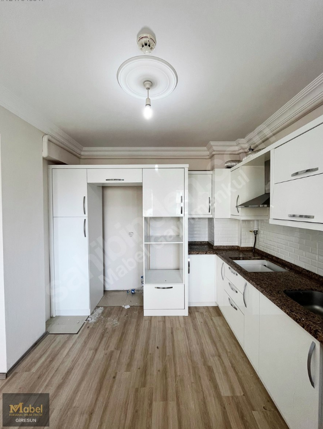 AKSU MAHALLESİ SAHİLE YAKIN DOĞALGAZLIKİRALIK DAİRE